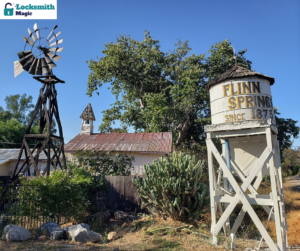 Old buildings in Flinn Springs 92021