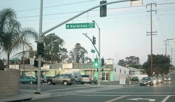 Locksmith Magic mobile locksmith van near Alta Vista, San Diego — providing fast car key replacement, rekey, and lockout services. Call Alta Vista Locksmith.