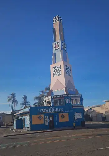 Locksmith Magic van in City Heights San Diego providing car key replacement, home rekeying, and emergency lockout service near University Avenue and Fairmount Avenue. Call to City heights Locksmith