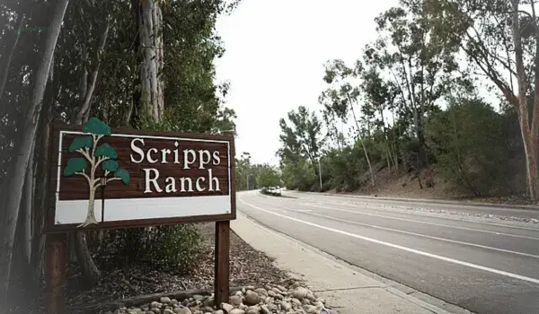 Locksmith Magic technician providing emergency locksmith and car key replacement services near Scripps Ranch 92131 San Diego